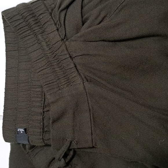 Aritzia Talula Dark Olive Green Rayon Joggers - Picture 4 of 4